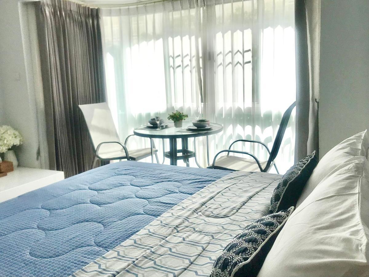 Cozy B At Nimman Studio Room In Condominium Chiang Mai Luaran gambar
