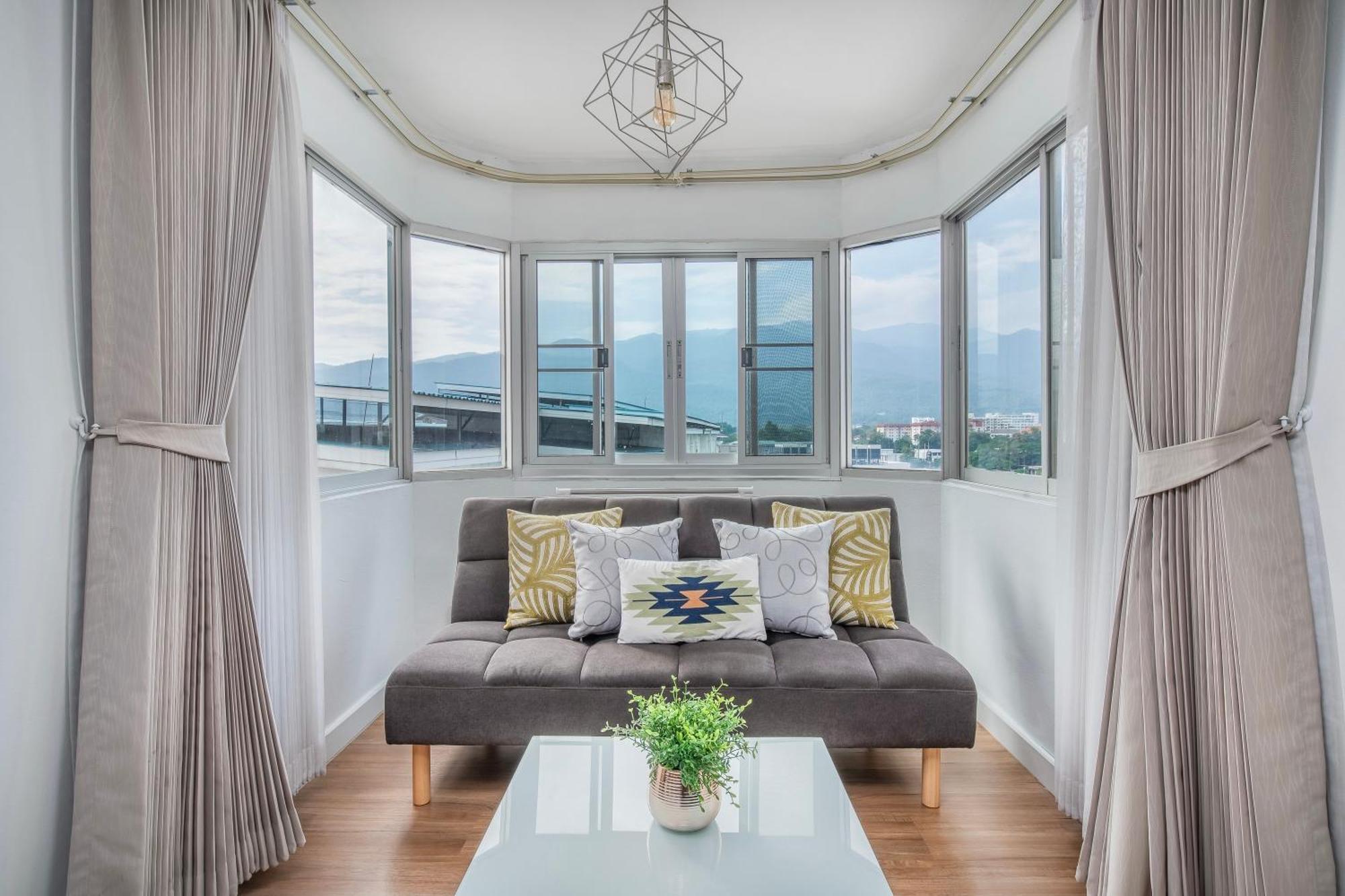 Cozy B At Nimman Studio Room In Condominium Chiang Mai Luaran gambar