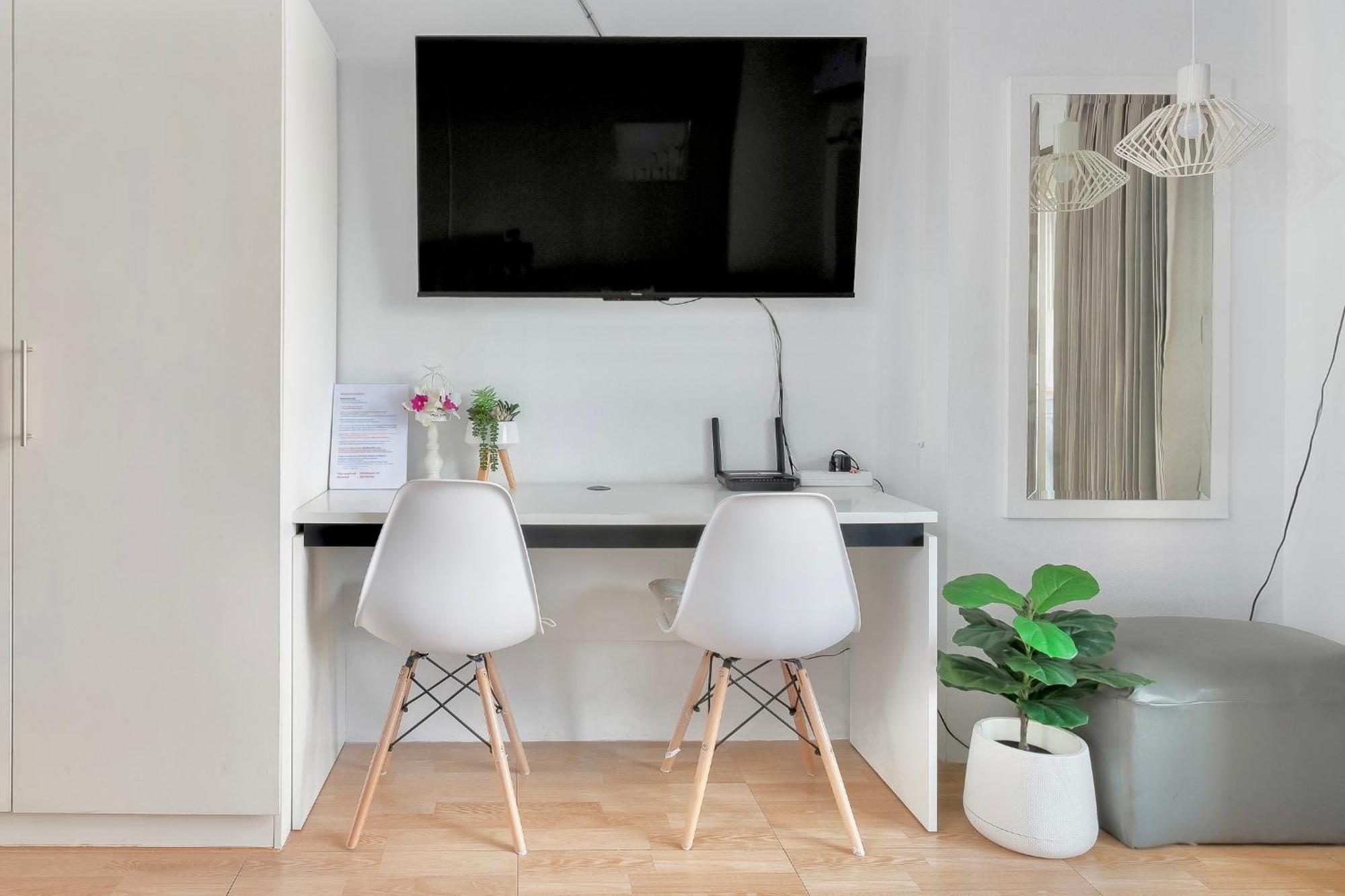 Cozy B At Nimman Studio Room In Condominium Chiang Mai Luaran gambar