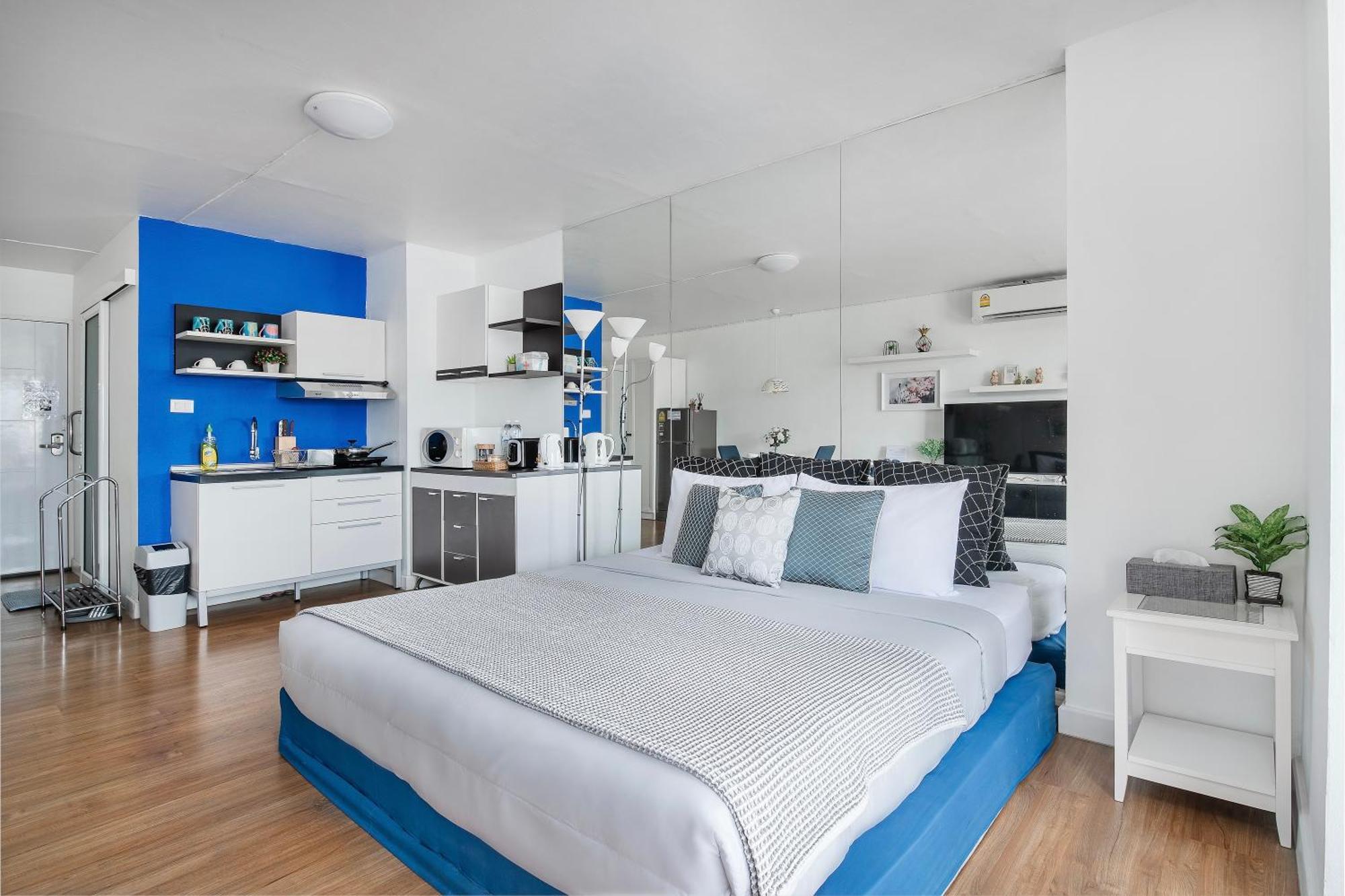 Cozy B At Nimman Studio Room In Condominium Chiang Mai Luaran gambar