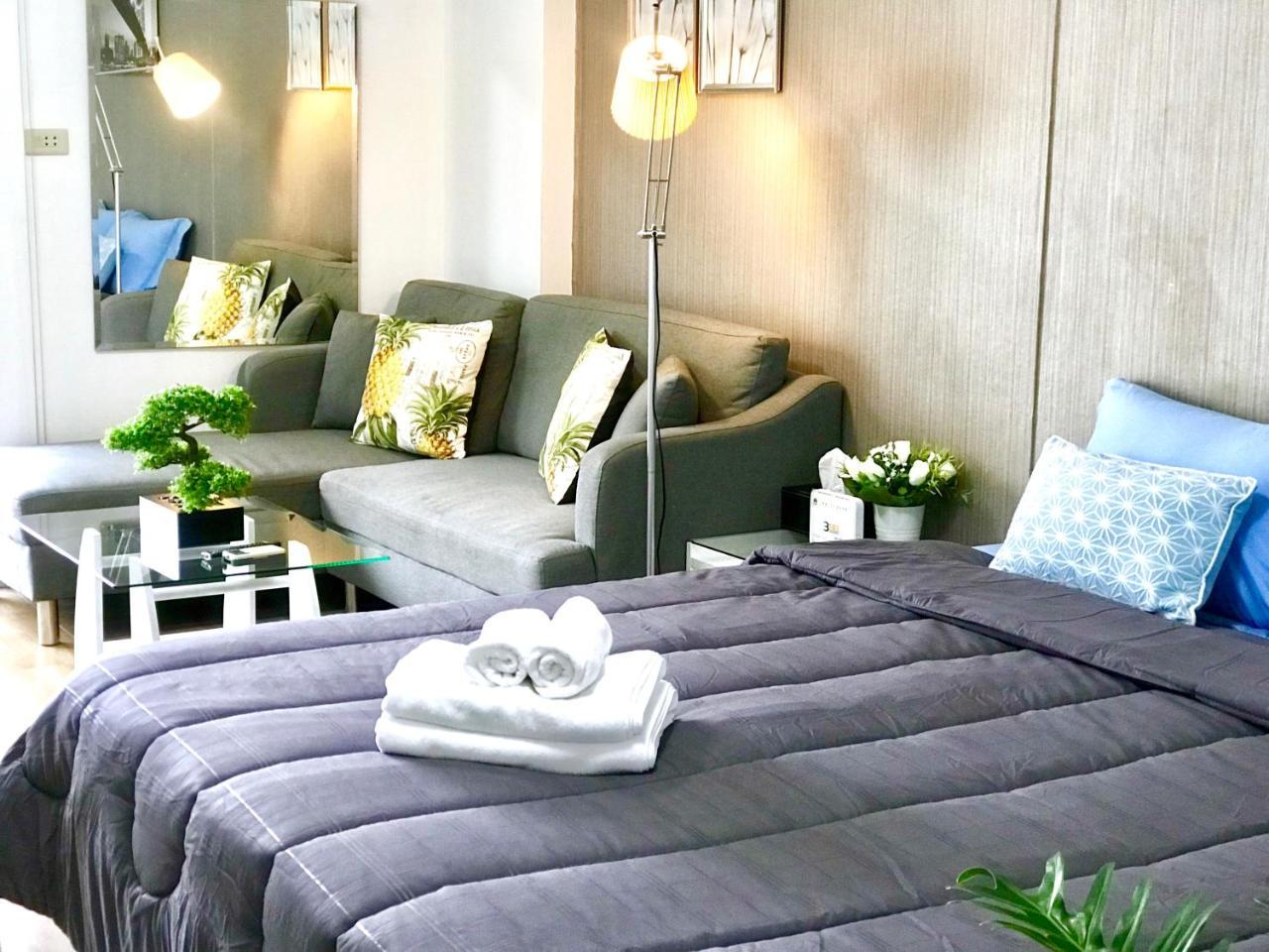 Cozy B At Nimman Studio Room In Condominium Chiang Mai Luaran gambar